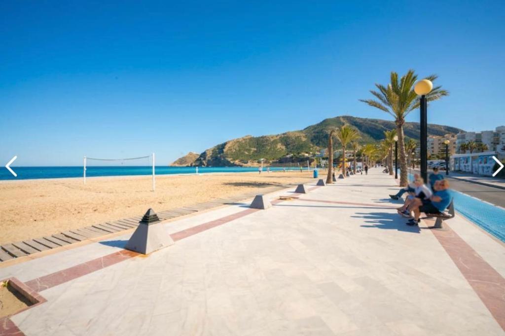 Bright Sunny Albir Beach Apartment El Albir Zewnętrze zdjęcie