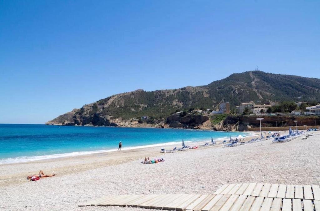 Bright Sunny Albir Beach Apartment El Albir Zewnętrze zdjęcie