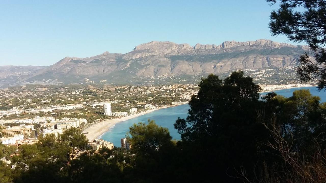 Bright Sunny Albir Beach Apartment El Albir Zewnętrze zdjęcie